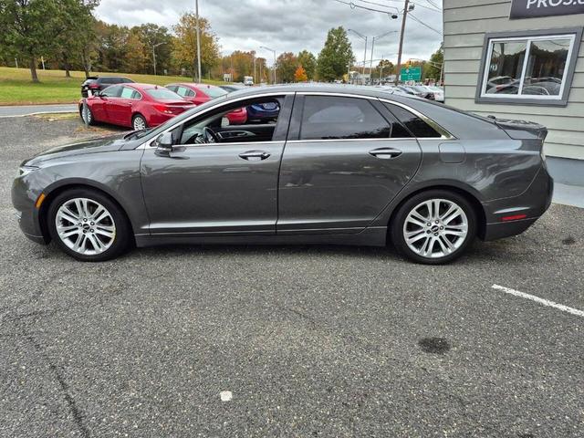 Photo of 2016 Charcoal Lincoln MKZ