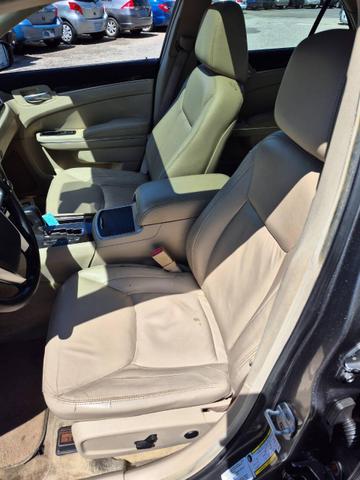 Photo of 2011 Charcoal Chrysler 300