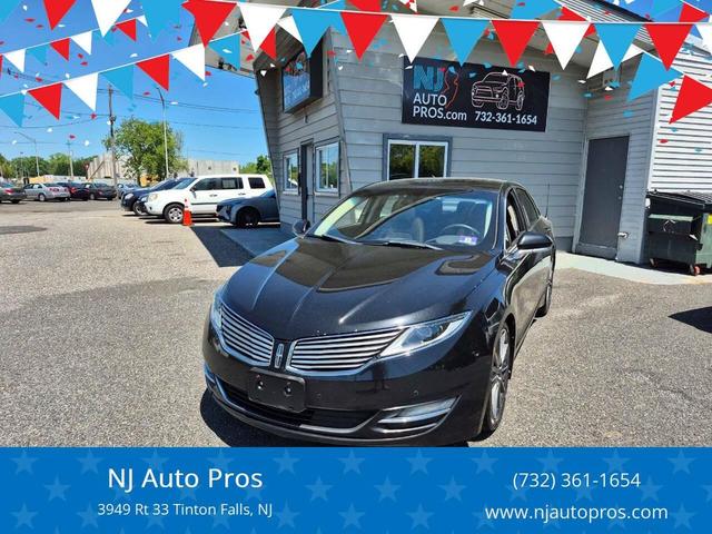 Photo of 2013 Tuxedo Black Lincoln MKZ