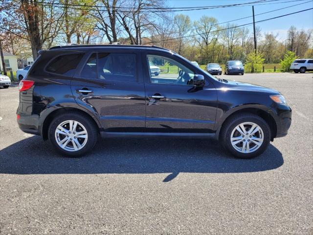 Photo of 2012 Charcoal Hyundai SANTA FE