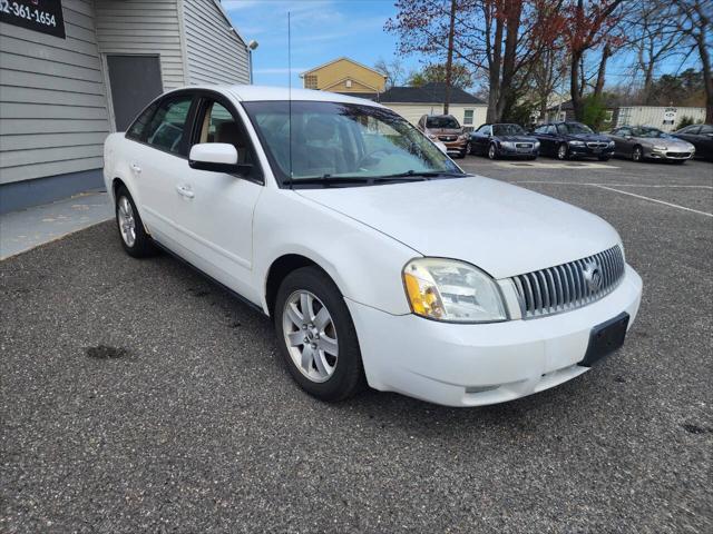 Photo of 2006 Oxford White Clearcoat Mercury Montego