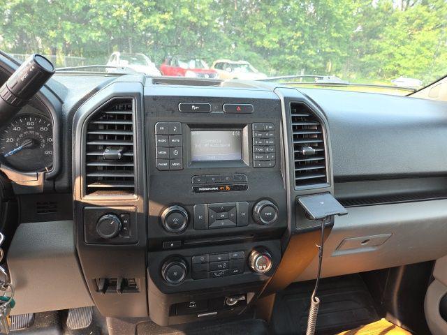 Photo of 2016 OXFORD WHITE Ford F-150