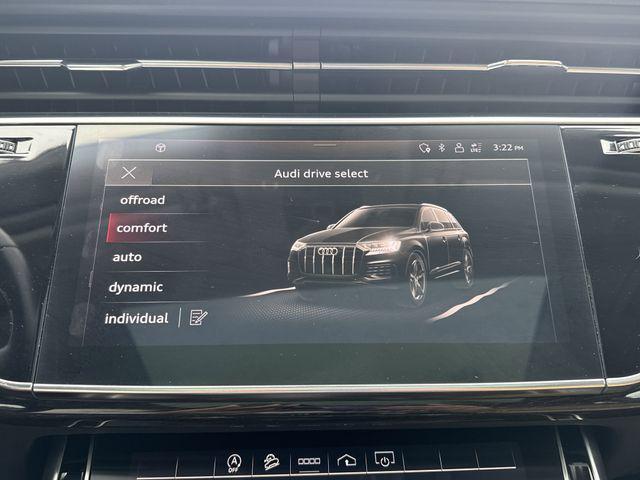 Photo of 2021 Brown Metallic Audi Q7