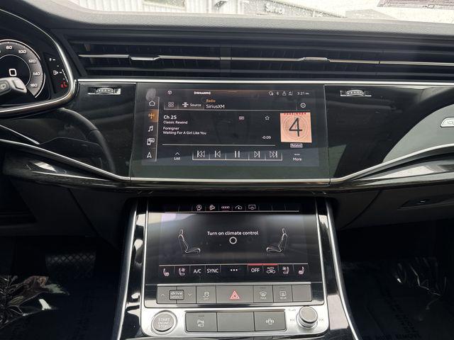 Photo of 2021 Brown Metallic Audi Q7