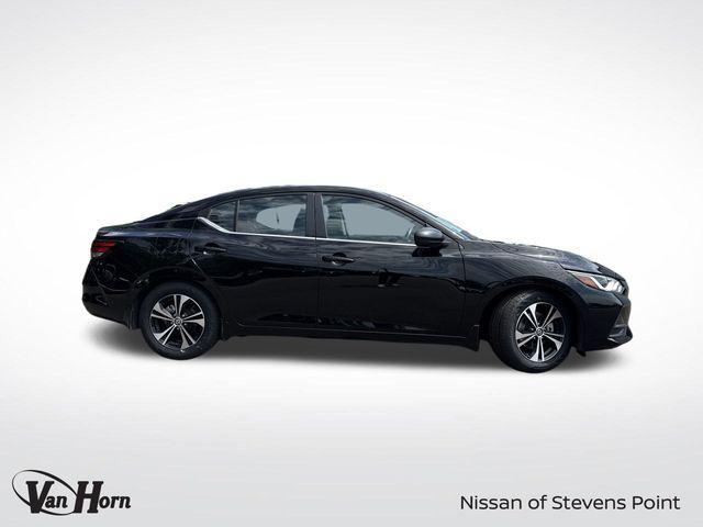 Photo of 2022 Super Black Nissan Sentra