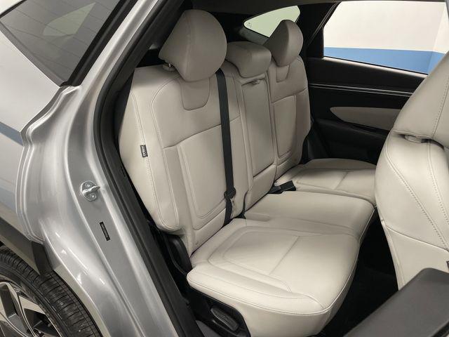Photo of 2024 Shimmering Silver Hyundai TUCSON
