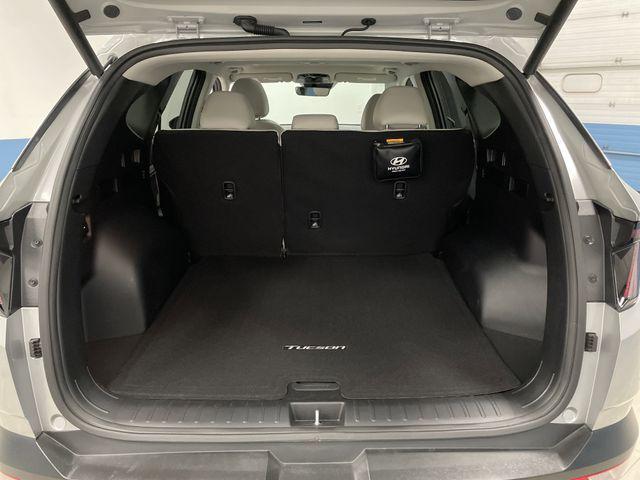 Photo of 2024 Shimmering Silver Hyundai TUCSON