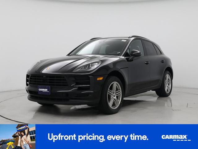 Photo of 2021 Black Porsche Macan