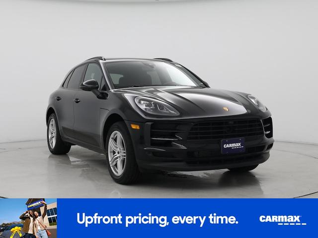 Photo of 2021 Black Porsche Macan