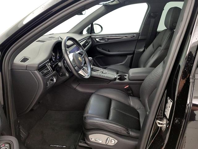 Photo of 2021 Black Porsche Macan