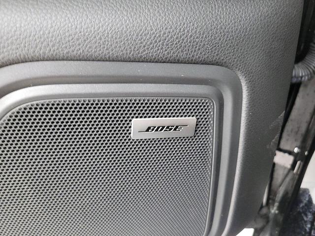 Photo of 2021 Black Porsche Macan