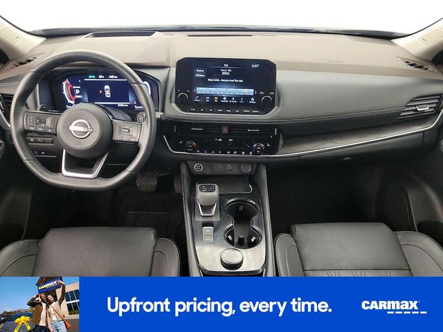 Photo of 2023 Black Nissan Rogue
