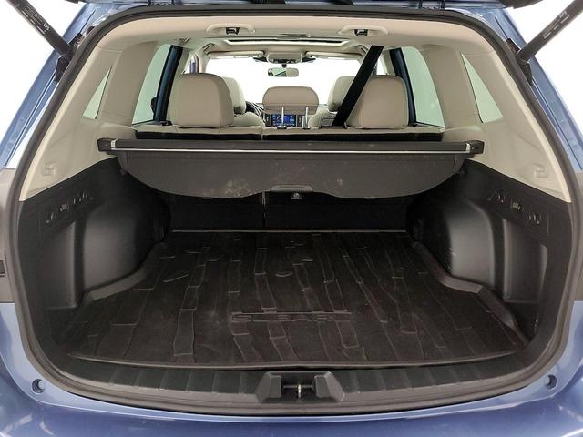 Photo of 2022 Gray Subaru Forester