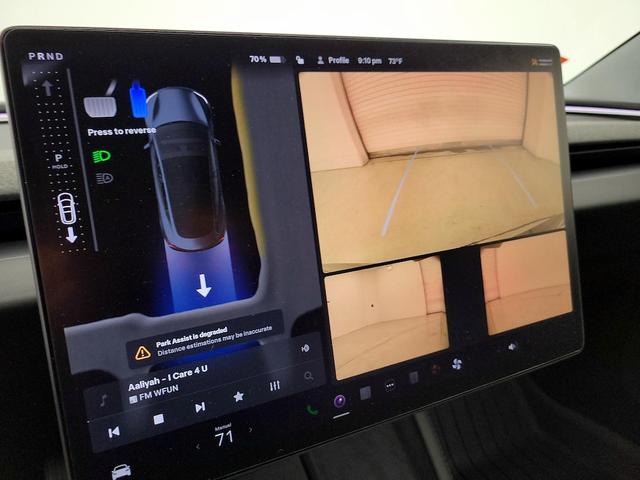 Photo of 2025 Gray Tesla Model 3