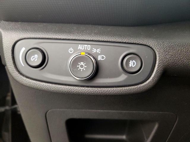 Photo of 2021 Black Chevrolet Trailblazer