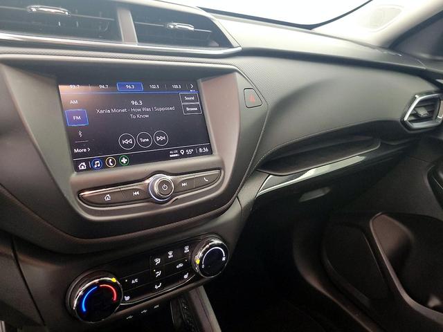 Photo of 2021 Black Chevrolet Trailblazer