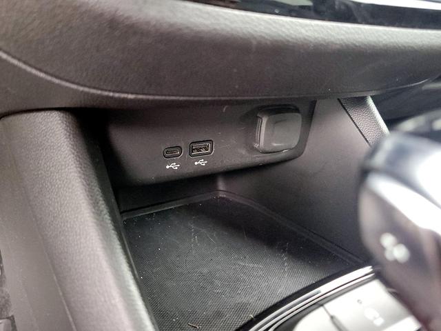 Photo of 2025 Burgundy Buick Envista