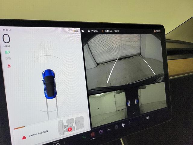 Photo of 2020 Blue Tesla Model 3