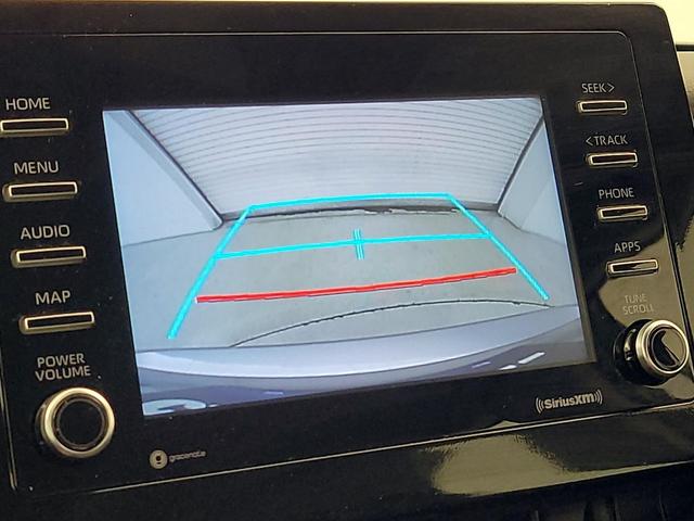 Photo of 2022 Silver Toyota Camry
