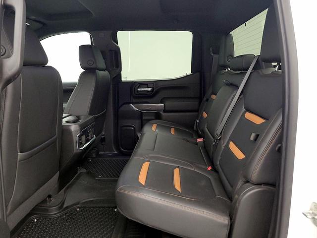 Photo of 2021 White GMC Sierra 1500