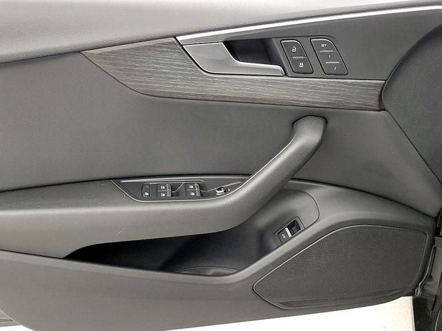Photo of 2019 Gray Audi A5