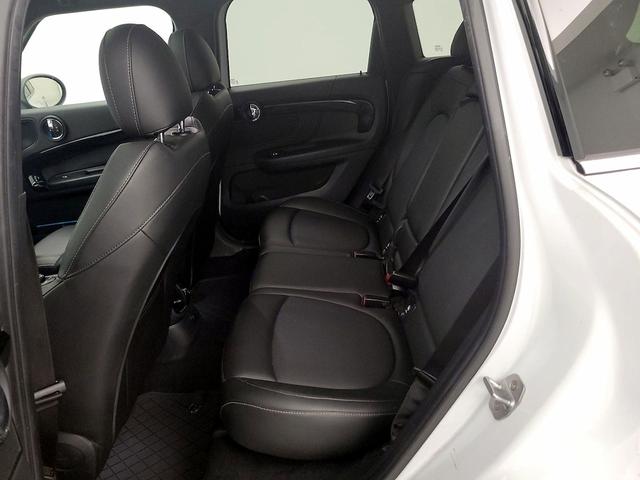 Photo of 2019 White MINI Countryman