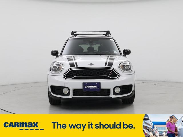 Photo of 2019 White MINI Countryman