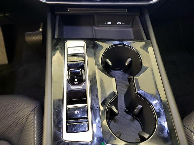 Photo of 2024 White Volkswagen Atlas Cross Sport