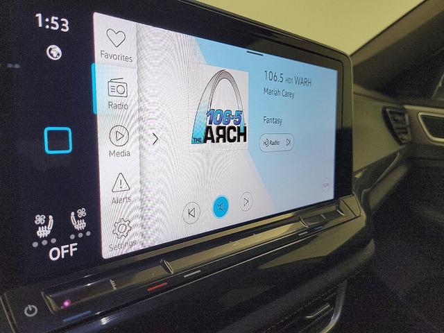 Photo of 2024 White Volkswagen Atlas Cross Sport