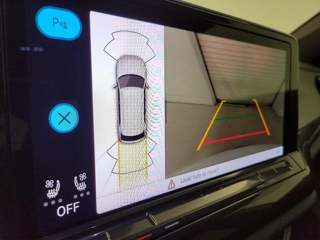 Photo of 2024 White Volkswagen Atlas Cross Sport