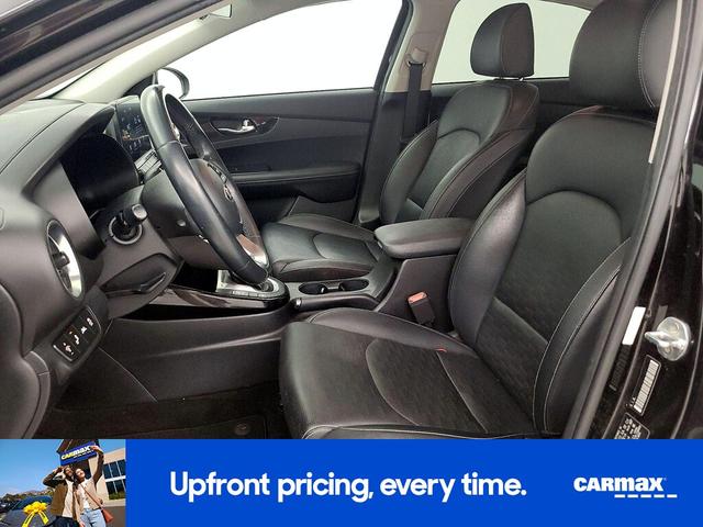 Photo of 2019 Black Kia Forte