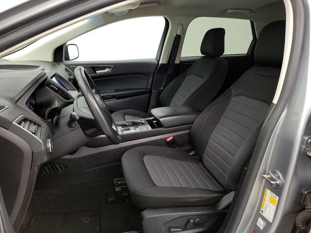 Photo of 2020 Silver Ford Edge