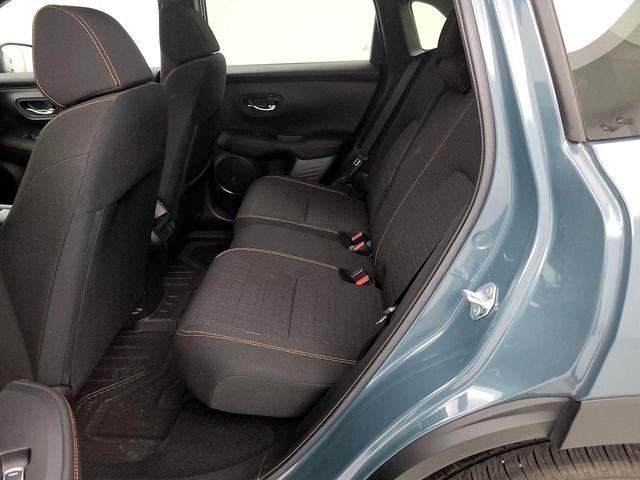 Photo of 2024 Gray Honda HR-V
