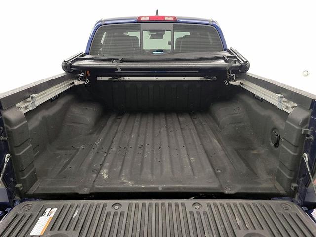 Photo of 2022 Blue Nissan Frontier