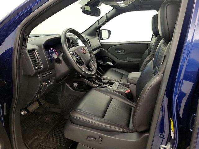 Photo of 2022 Blue Nissan Frontier