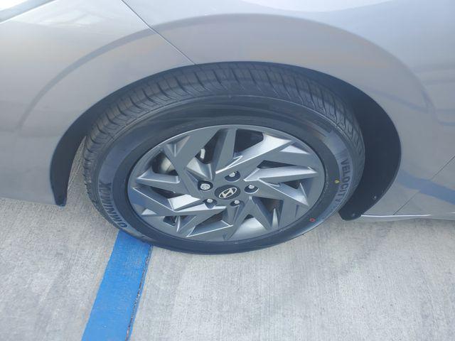 Photo of 2024 Fluid Metal Hyundai ELANTRA