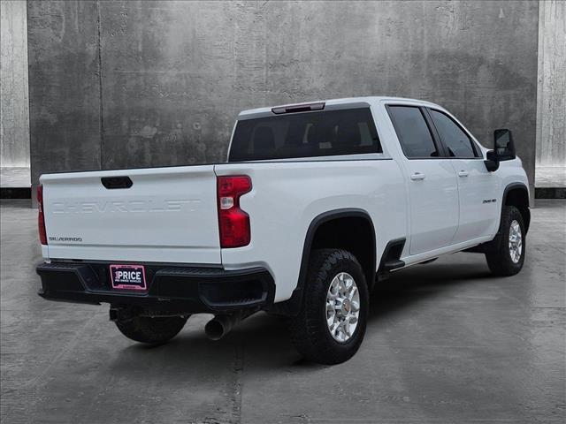 Photo of 2024 Summit White Chevrolet Silverado 2500