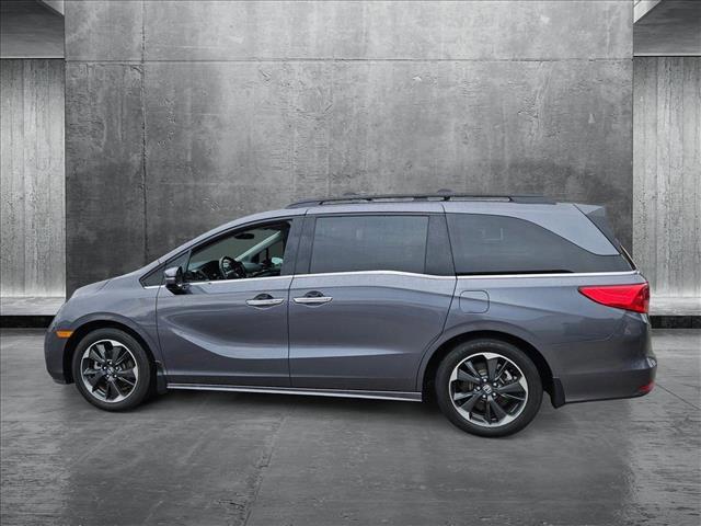 Photo of 2024 Gray Honda Odyssey