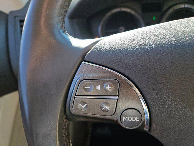 Photo of 2011 Satin Cashmere Metallic Lexus ES 350