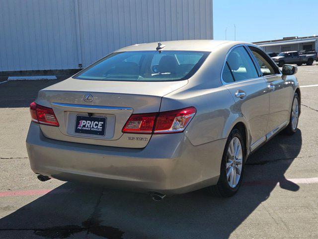Photo of 2011 Satin Cashmere Metallic Lexus ES 350