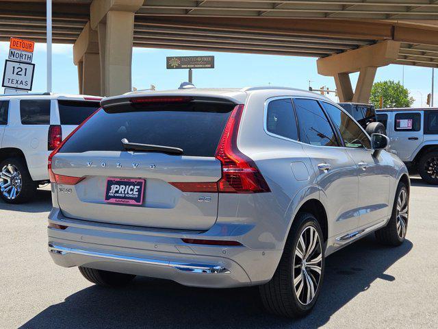 Photo of 2022 Thunder Grey Metallic Volvo XC60