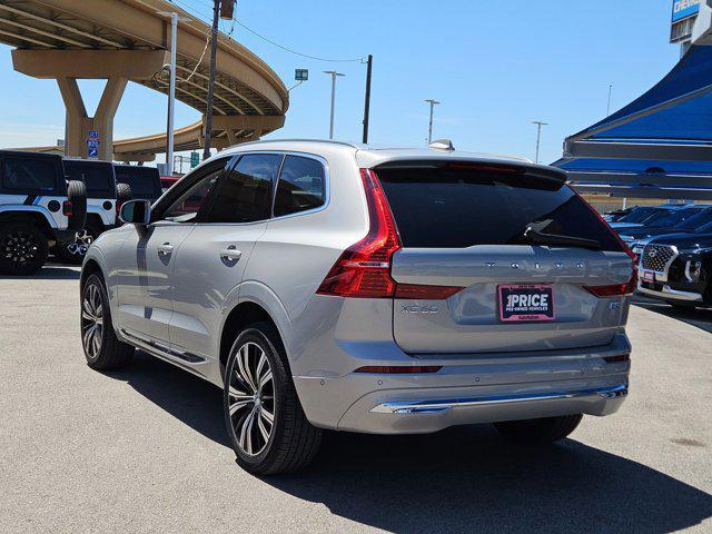 Photo of 2022 Thunder Grey Metallic Volvo XC60