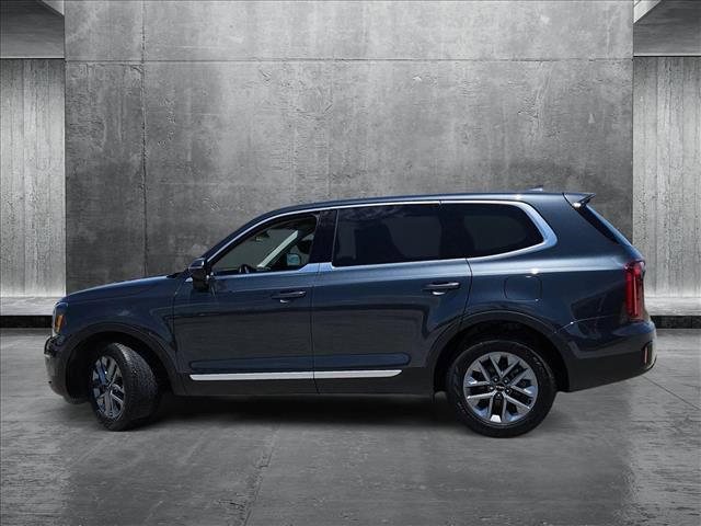 Photo of 2024 Gravity Gray Kia Telluride