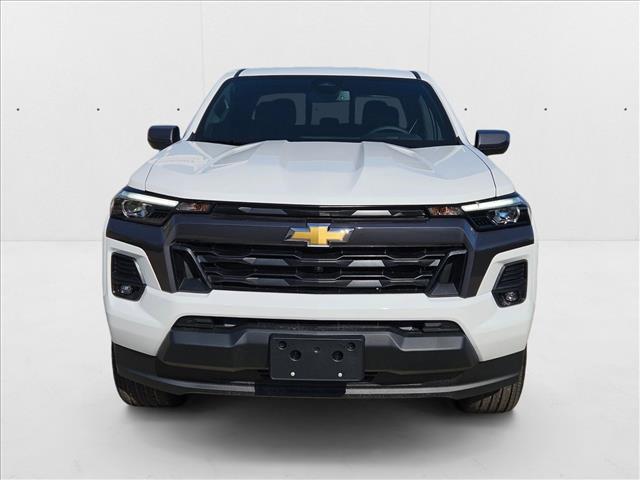 Photo of 2026 Summit White Chevrolet Colorado