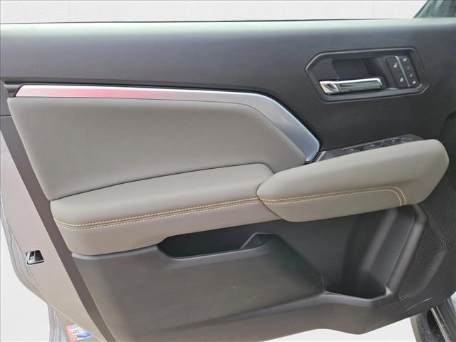 Photo of 2026 Sterling Gray Metallic Chevrolet Colorado