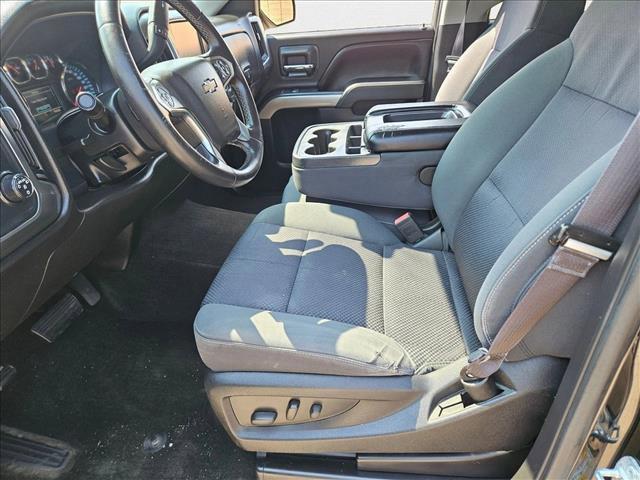 Photo of 2015 Black Chevrolet Silverado 1500
