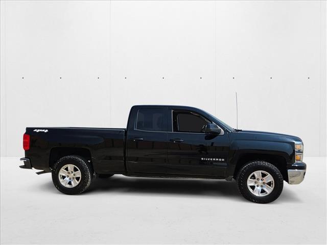 Photo of 2015 Black Chevrolet Silverado 1500