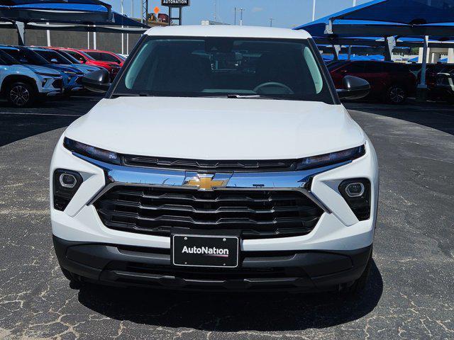 Photo of 2026 Summit White Chevrolet Trailblazer