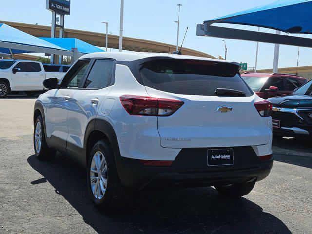 Photo of 2026 Summit White Chevrolet Trailblazer