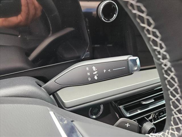 Photo of 2025 Mosaic Black Metallic Chevrolet Traverse